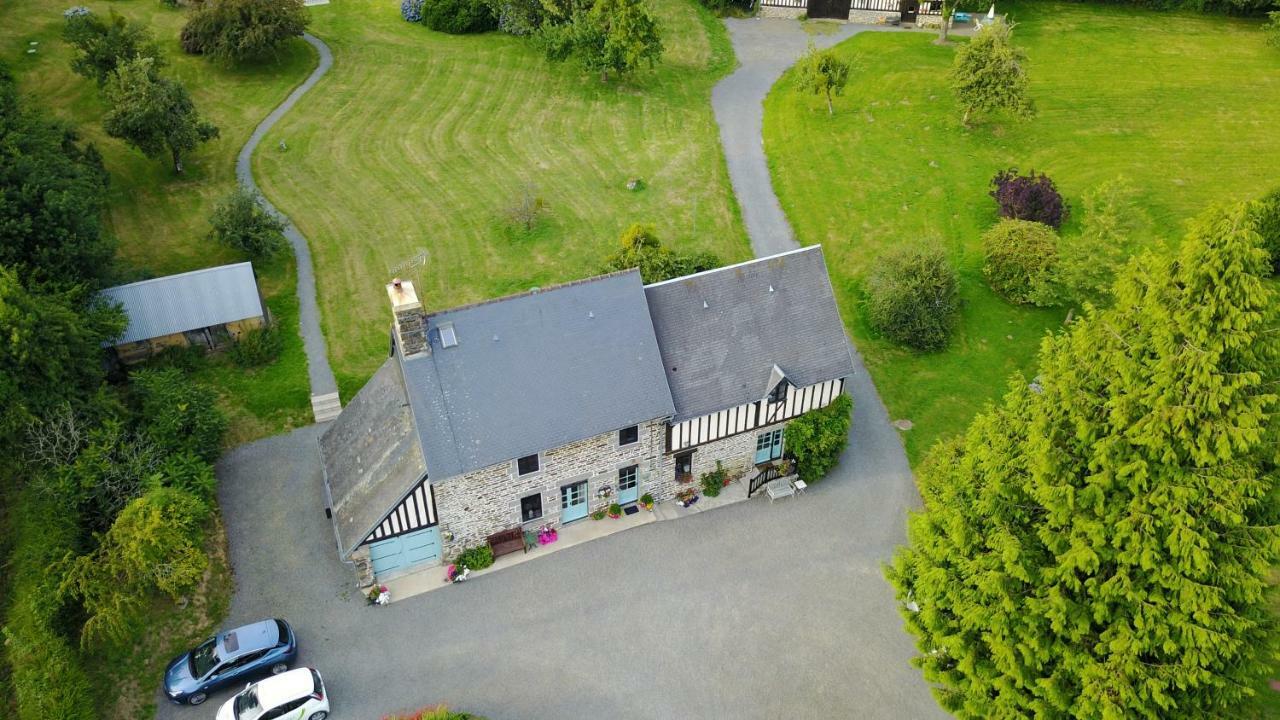Maison Mai Or La Petite Maison Mai Or La Petite Grange Or All Three La Chapelle-Urée Exteriör bild