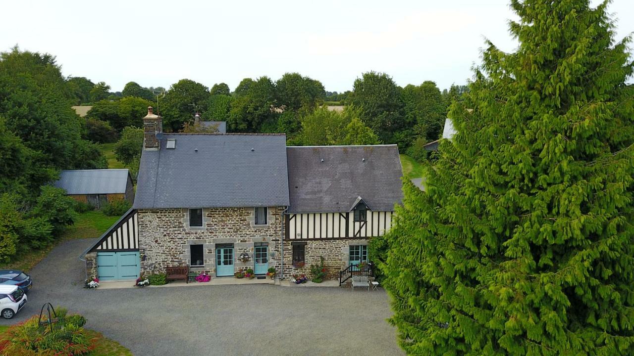 Maison Mai Or La Petite Maison Mai Or La Petite Grange Or All Three La Chapelle-Urée Exteriör bild