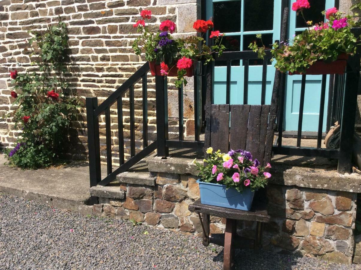 Maison Mai Or La Petite Maison Mai Or La Petite Grange Or All Three La Chapelle-Urée Exteriör bild